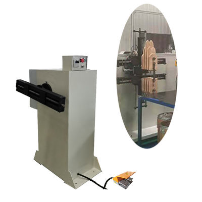 品質  Semi Automatic Copper Wire Winding Machine Electric Motor 工場