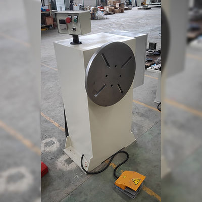 回る電動機のコイル巻線機械Stepless 200rpm