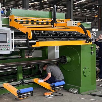 30kW回転モーター トランスフォーマー 銅またはアルミニウム導体のための16rpmまで調整可能な速度を持つホイール回転機